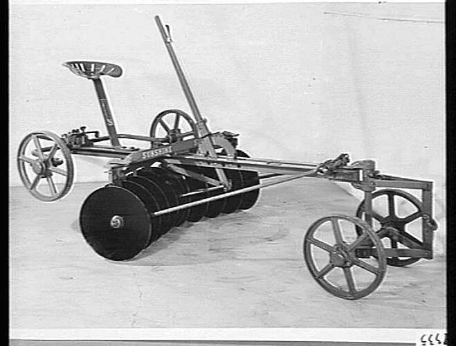 10 DISC `SUNFIELD' (WORKING POSITION): JULY 1949