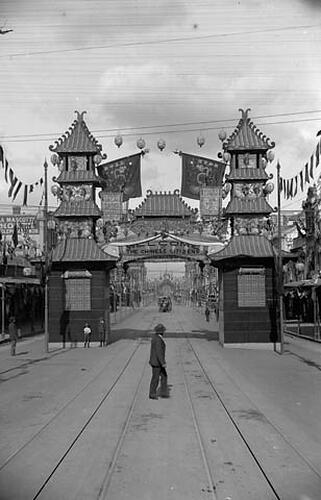 Stereograph - Glass, Chinese Arch, Federation Celebrations, 1901