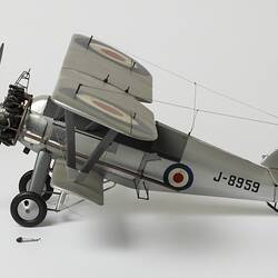 Model of silver aeroplane. Profile.