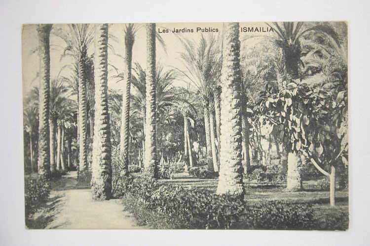 Les Jardins Publics Ismailia