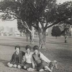 Digital Photograph - Athanasia Papageorgiou With Sister & Friend, Royal Park, early 1960s