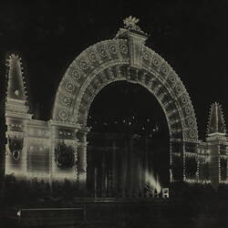 Photograph - Federation Celebrations, 'The Flinders Street Railway Station, Arch and Fountain Illuminated', Melbourne, May1901