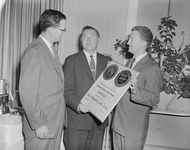 Imperial Chemical Industries, Group Holding Plaque Award, Chervon Hotel, Melbourne, 16 Oct 1959