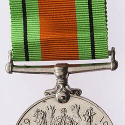 Medal - The Defence Medal 1939-1945, Australia, 1945 - Reverse