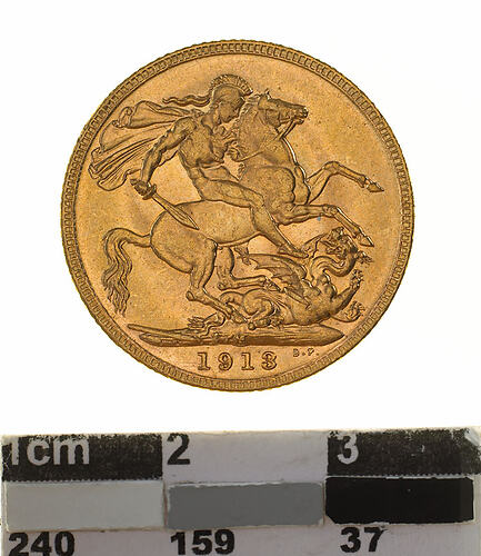 Coin - Sovereign, Victoria, Australia, 1913, photographed by Museums Victoria