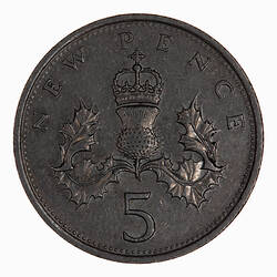 Coin - 5 New Pence, Elizabeth II, Great Britain, 1980