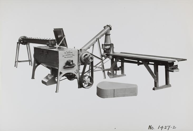 Photograph - Schumacher Mill Furnishing Works, 'Powder Arsenate Lead Plant Equipment', Port Melbourne, Victoria, circa 1940s