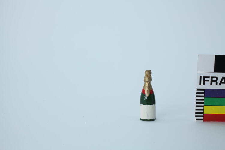 Bottle - Cellar, Doll's House, 'Pendle Hall', 1940s