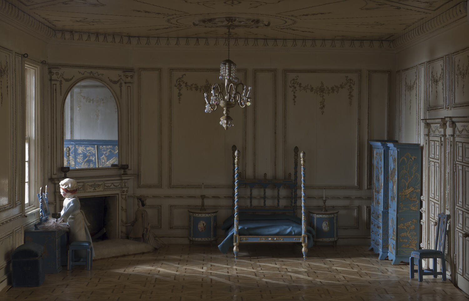 Pendle Hall Dolls' House - Room 18 Blue Bedroom