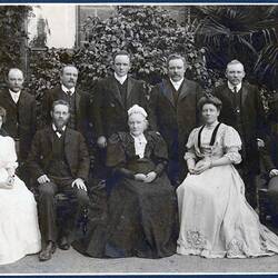 Portrait - McKay Family, Drummartin, Victoria, 1906
