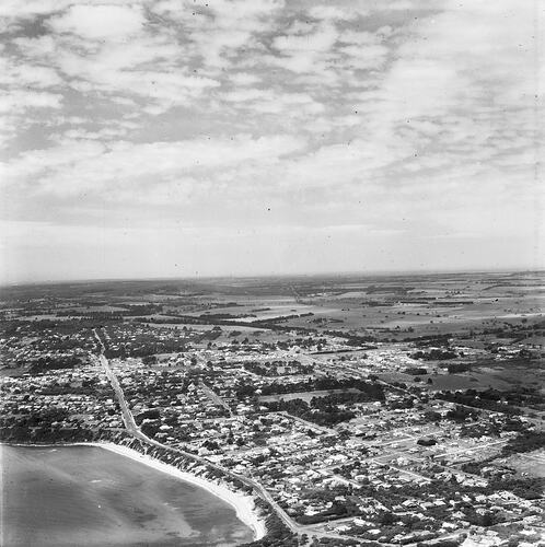 Monochrome photograph of Mornington.