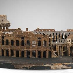 Model of cork colosseum.