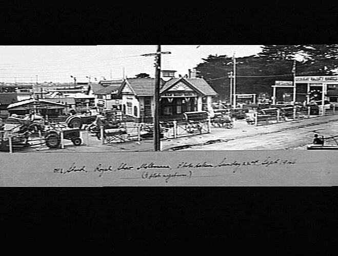 STAND: ROYAL SHOW MELBOURNE: PHOTO TAKEN SUNDAY, 22ND SEPT, 1946