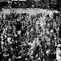 Negative - Crowds Outside the 'Courier' Office, Ballarat, Victoria, 08 Nov 1918