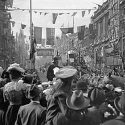 Glass Stereograph Negative - Federation Celebrations, Independent Order of Oddfellows Float, by G.H. Myers, Melbourne, Victoria, 1901