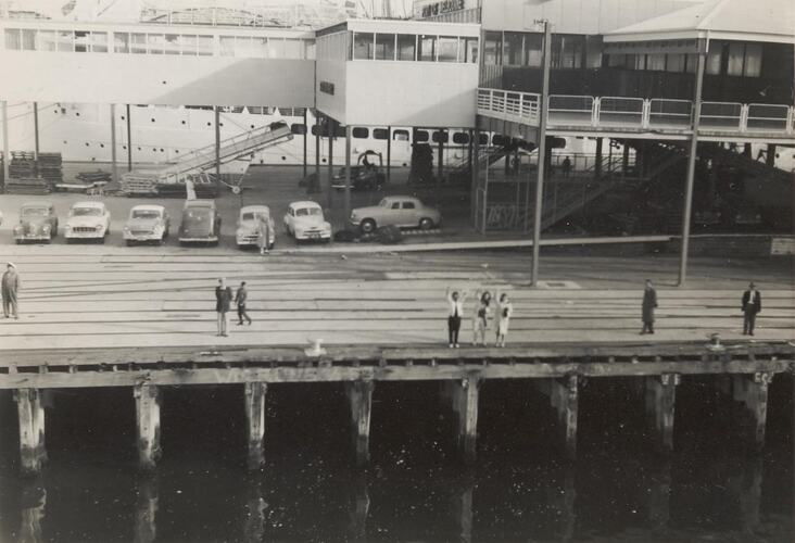 Digital Photograph - Crowd Farewelling Ship from Station Pier, Port Melbourne, late 1950s