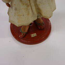 Indian Figure - Seindee Cloth Seller, Clay, circa 1880