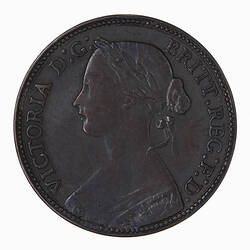 Coin - Farthing, Queen Victoria, Great Britain, 1860 (Obverse)