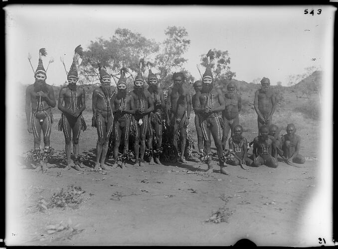Performers in Arrernte corroboree, Alice Springs, Central Australia, 1901