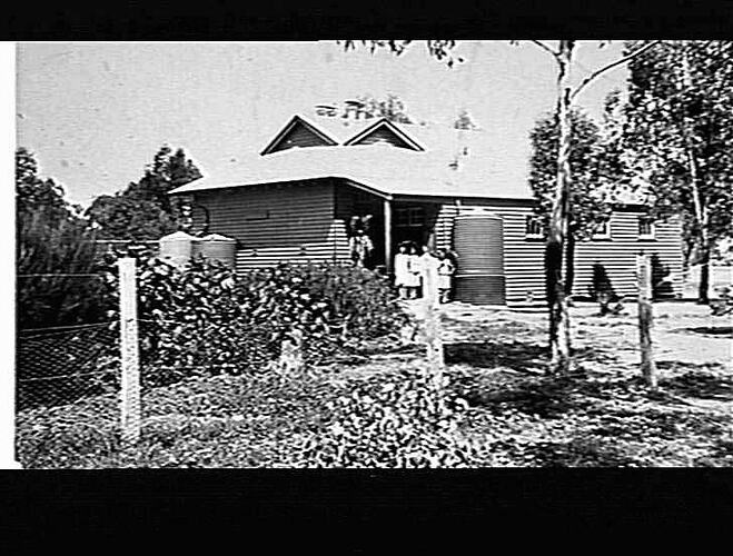 MERRIGUM - STATE SCHOOL