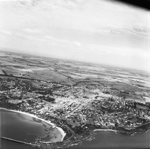 Monochrome photograph of Mornington.