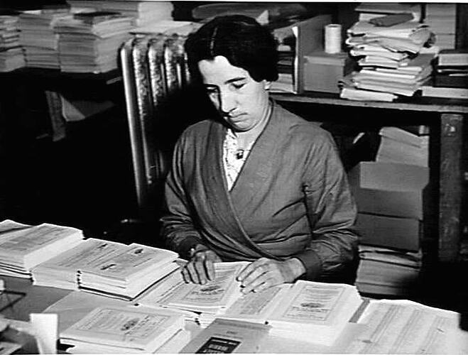 MISS SYLVIA KEEBLE, ENTERED THE COMPANY'S EMPLOY ON 31ST JULY, 1923, AS A JUNIOR IN THE PRINTING DEPT. DURING THE PAST 25 YEARS SHE HAS EARNED THE RESPECT OF CO-WORKERS AND MANAGEMENT FOR HER DEVOTION TO DUTY, STEADFAST LOYALTY AND VERY HIGH DEGREE OF SKI