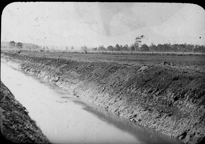 Lantern Slide - Water Channel, Moe, Victoria, 1908. [BA 1910]