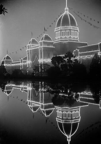 Federation Celebrations, Illuminated Exhibition Building, by G.H. Myers, Melbourne, Victoria, 1901