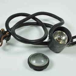 Morse signalling lamp and its parts
