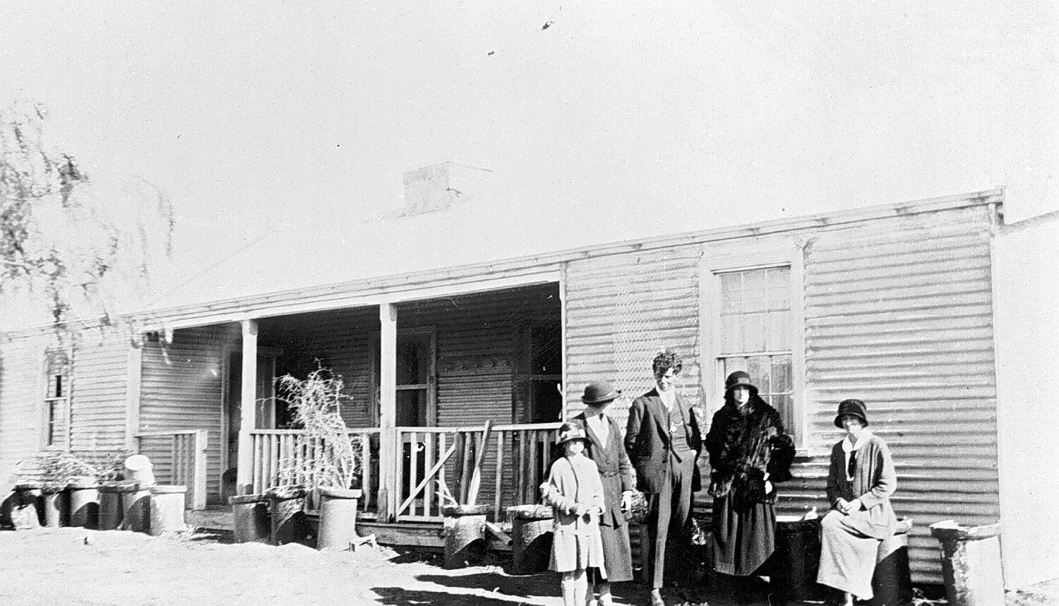 Negative Ivanhoe, Victoria, circa 1920