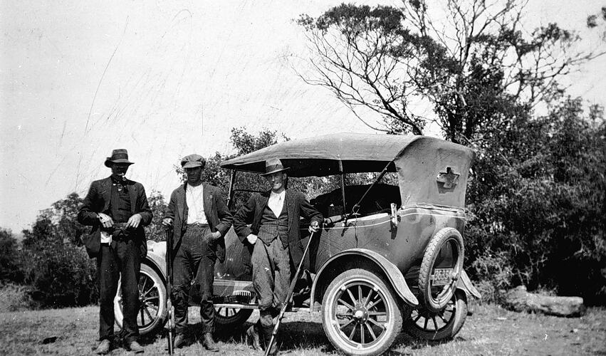 [Gippsland, 1923.]