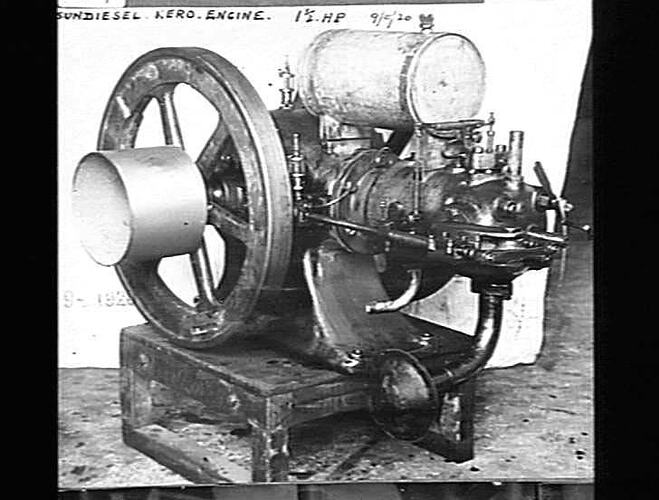 `SUNDIESEL' KERO. ENGINE 1.5 H.P. 9/11/20