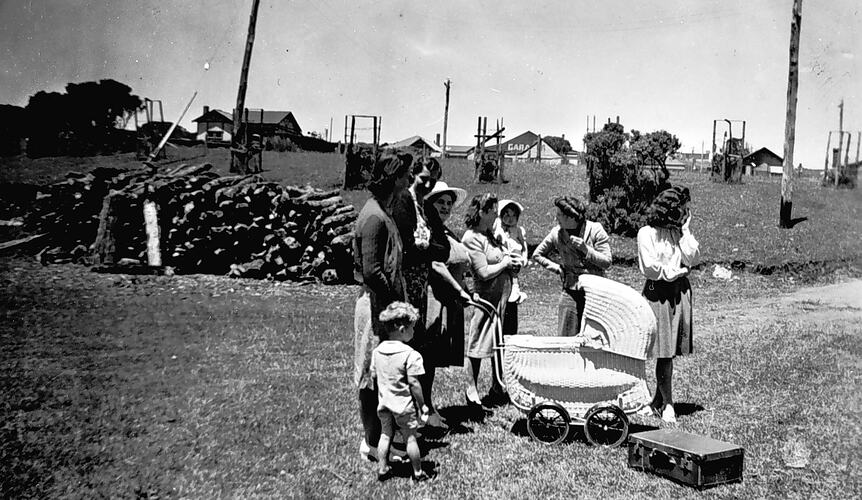 [Mothers and children at Port Campbell, 1946.]