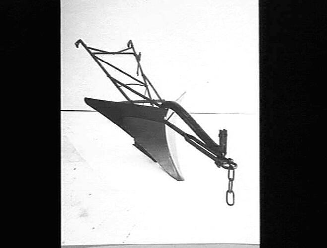 SUNBUSTER W/- TRACTOR ATTACHMENT: AUG 1934
