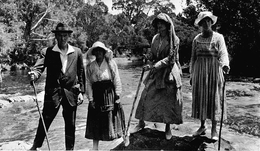 [Hikers at the Yarra River, Warburton, about 1920.]