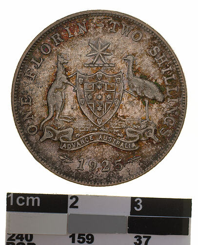 Coin - Florin (2 Shillings), Australia, 1925, photographed by Museums Victoria