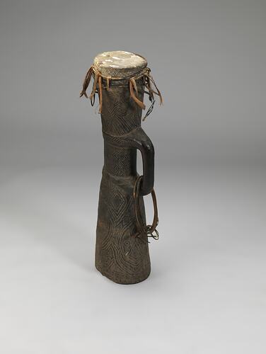 Instrument, percussion, Papua New Guinea, Middle Sepik River