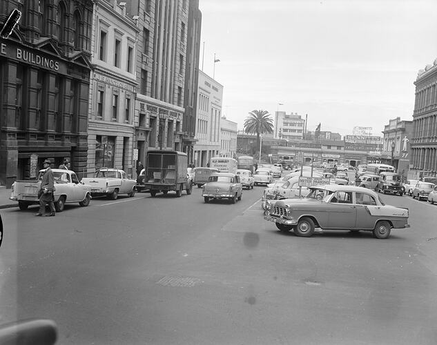 Royal Automobile Club of Victoria, Double Parking, Queen Street, Melbourne, 18 Sep 1959