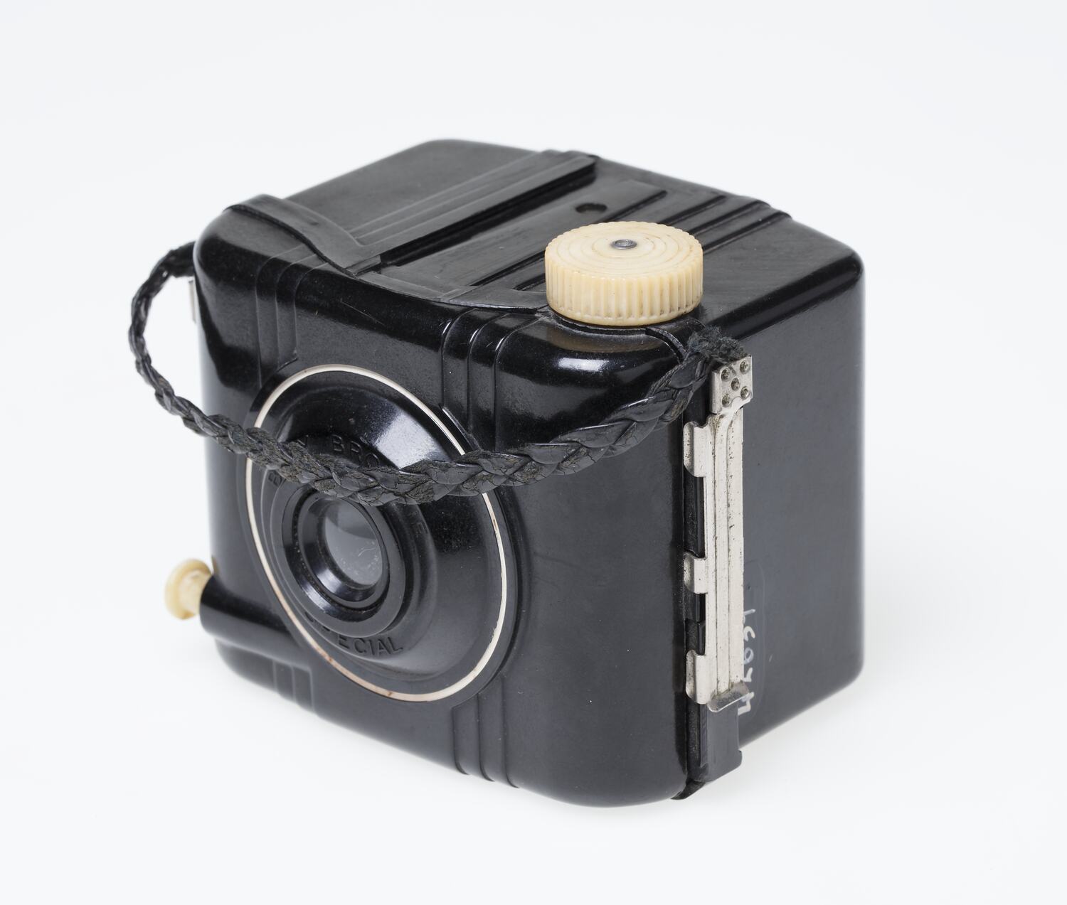 【希少】カメラ コダック EASTMAN KODAK BABY BROWNIE A Camera Worth A Thousand Words: Eastman Kodak's Baby Brownie and