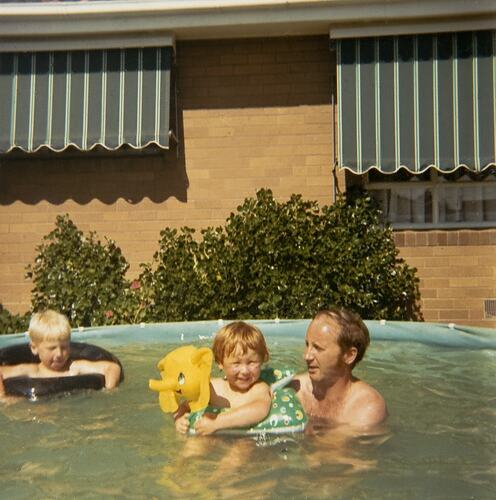 Man & Two Boys in Pool, Gladstone Park, 1972