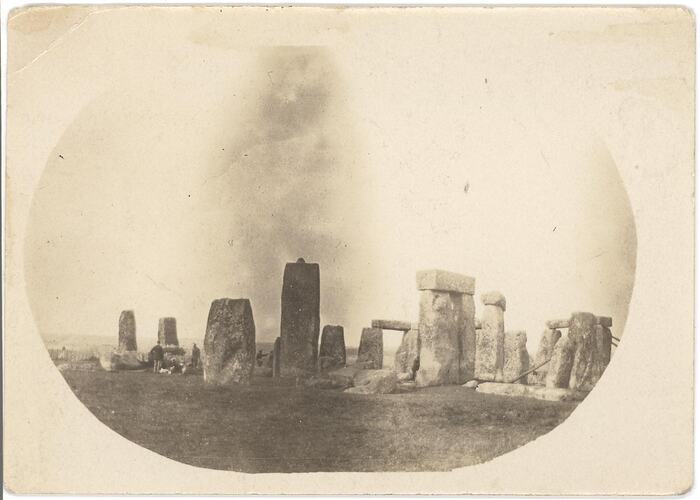 Grainy black and white photograph of Stonehenge.
