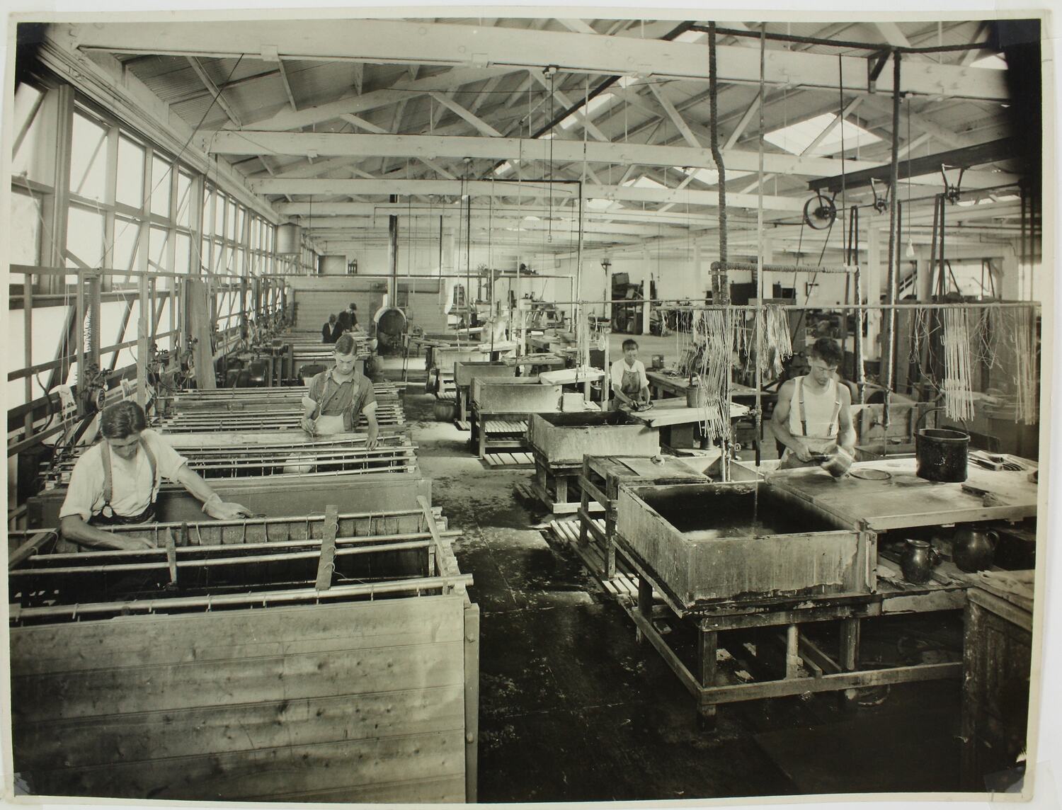 Photograph Hecla Electrics Pty Ltd, Factory Workers in the Plating Department, circa 1925