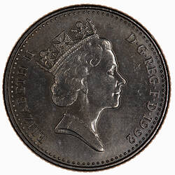 Coin - 10 Pence, Elizabeth II, Great Britain, 1992 (Obverse)