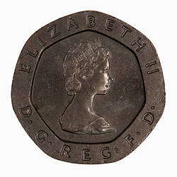 Coin - 20 Pence, Elizabeth II, Great Britain, 1983