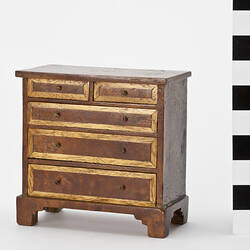 Doll's house chest of drawers.