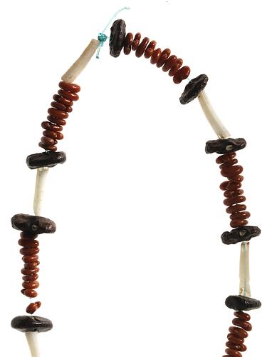 Ornament, neck, Australia, Central Arnhem Land