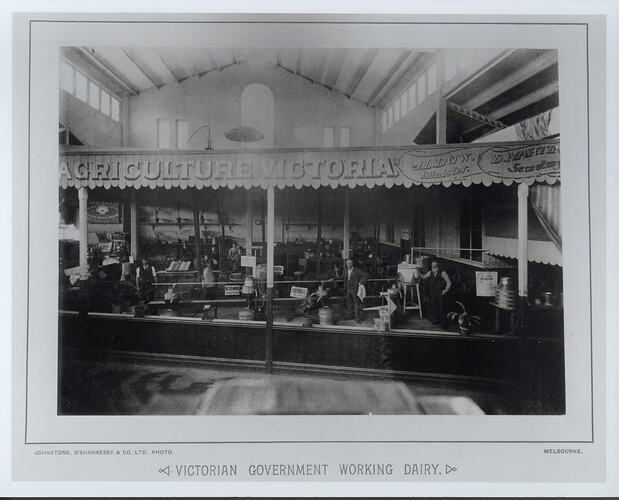 MM 105267, Photograph - Victorian Government Working Dairy, World Fairs Melbourne 1888-89 (ROYAL EXHIBITION BUILDING),