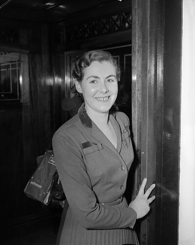 Mutual Store Ltd, Portrait of a Female Employee, Melbourne, Victoria, Nov 1958