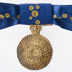 Breast Badge - Medal of the Order of Australia, Specimen, Australia, 1975 - Obverse