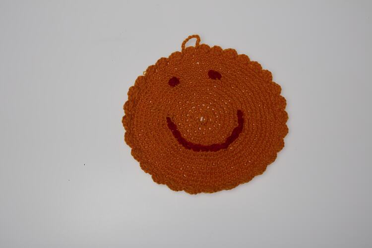 Crochet - Smiling Sun, Orange & Red, Lucia Di Carlo, 2020